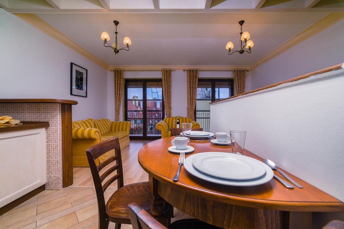 Apartamenty Portowe Mikołajki Exterior foto